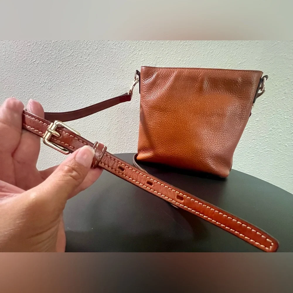 Dooney & Bourke Florentine Allison Pebble Grain Leather Crossbody Bag Purse Set